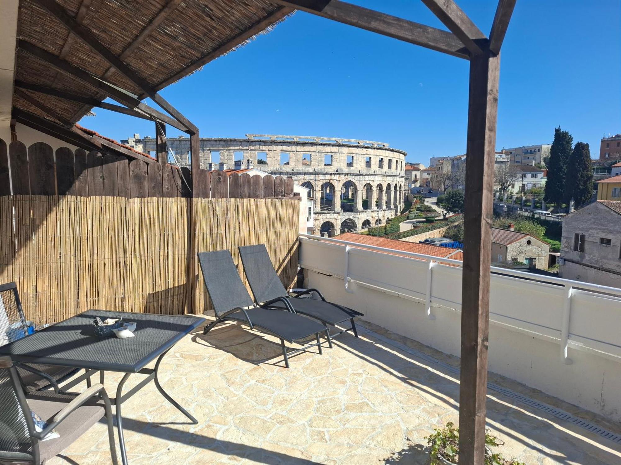 Terrace Dream View Over Amphitheatre PUY 외부 사진
